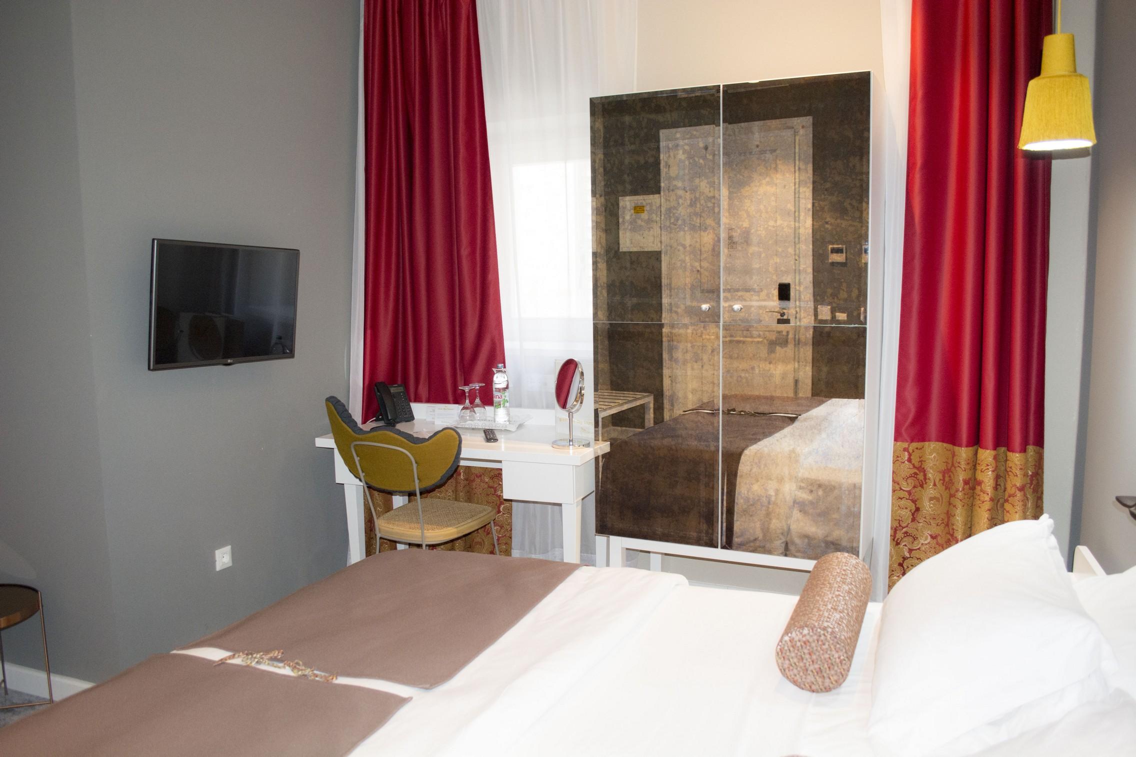 เซ็นจูรี 12 เฮอริเทจ โฮเต็ล Hotel โตรกีร์ ภายนอก รูปภาพ