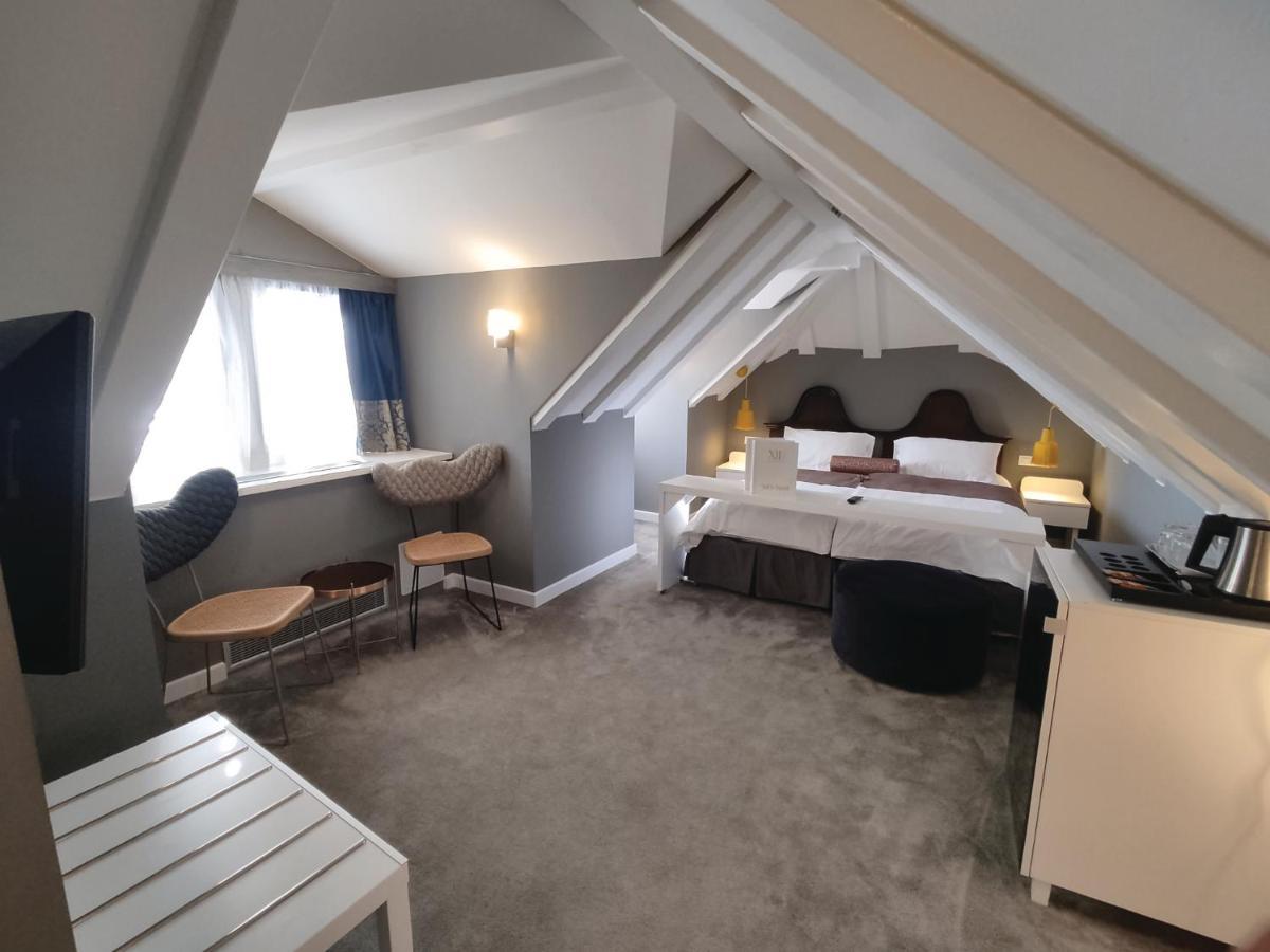 เซ็นจูรี 12 เฮอริเทจ โฮเต็ล Hotel โตรกีร์ ภายนอก รูปภาพ