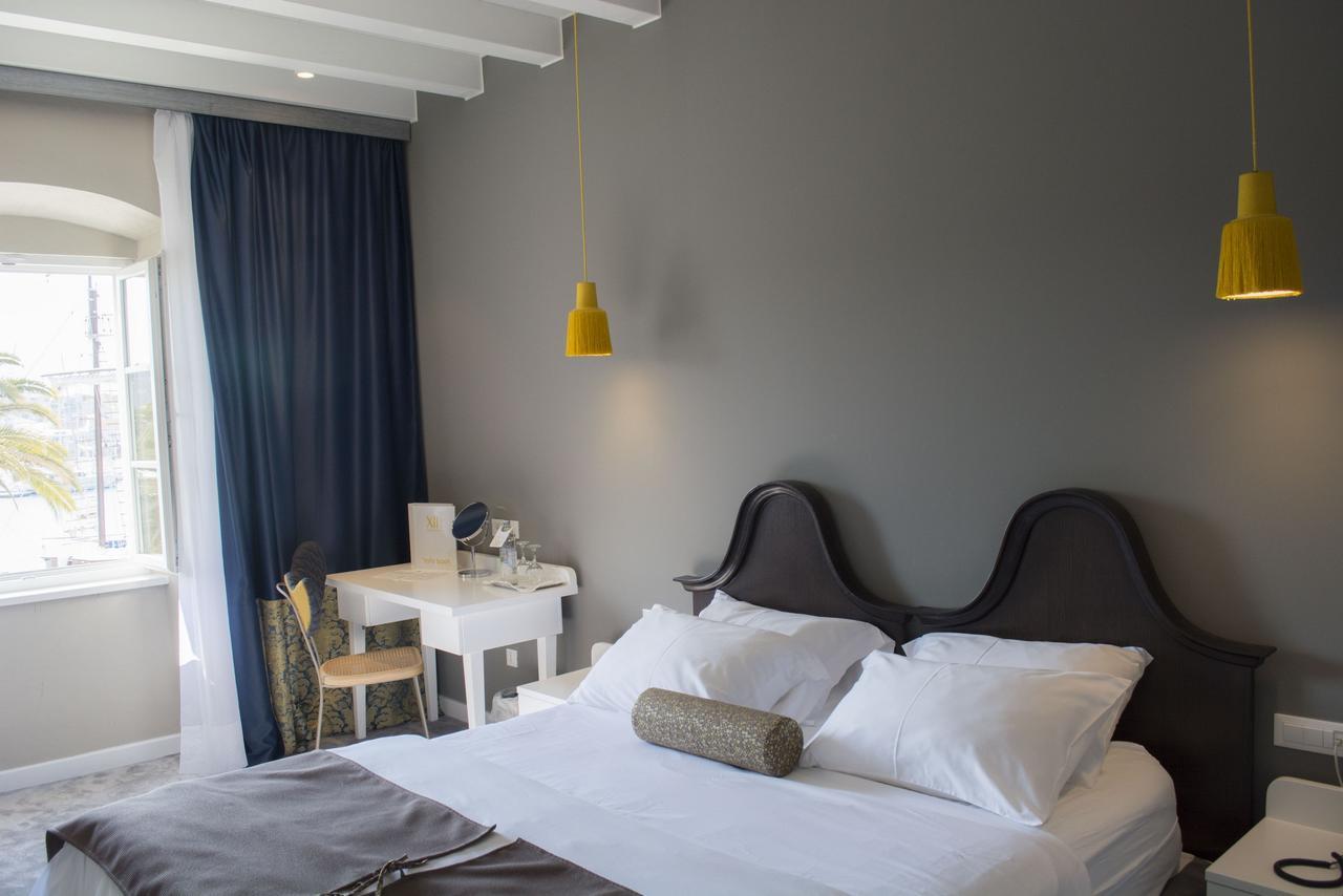 เซ็นจูรี 12 เฮอริเทจ โฮเต็ล Hotel โตรกีร์ ภายนอก รูปภาพ